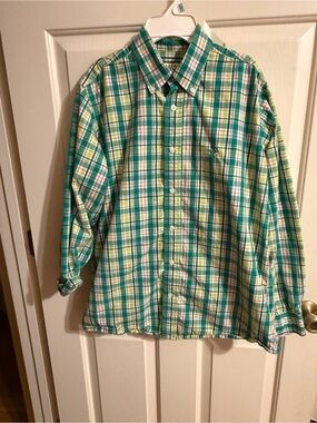 Mobile Bay Plaid Button-Down Shirt in Green and White size small